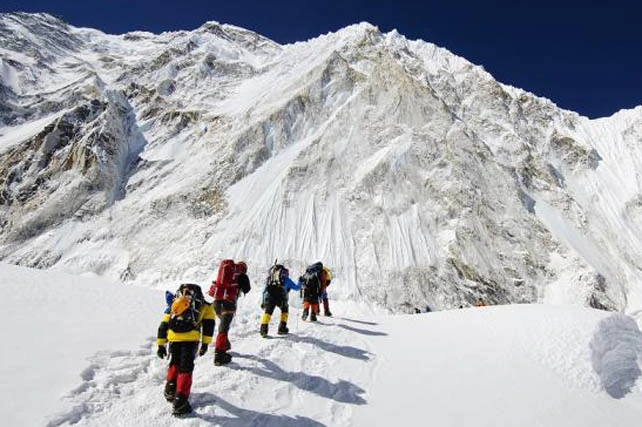 Beberapa Gunung Tertinggi di Dunia