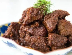 Nikmatnya Rendang Daging Sumatera Barat