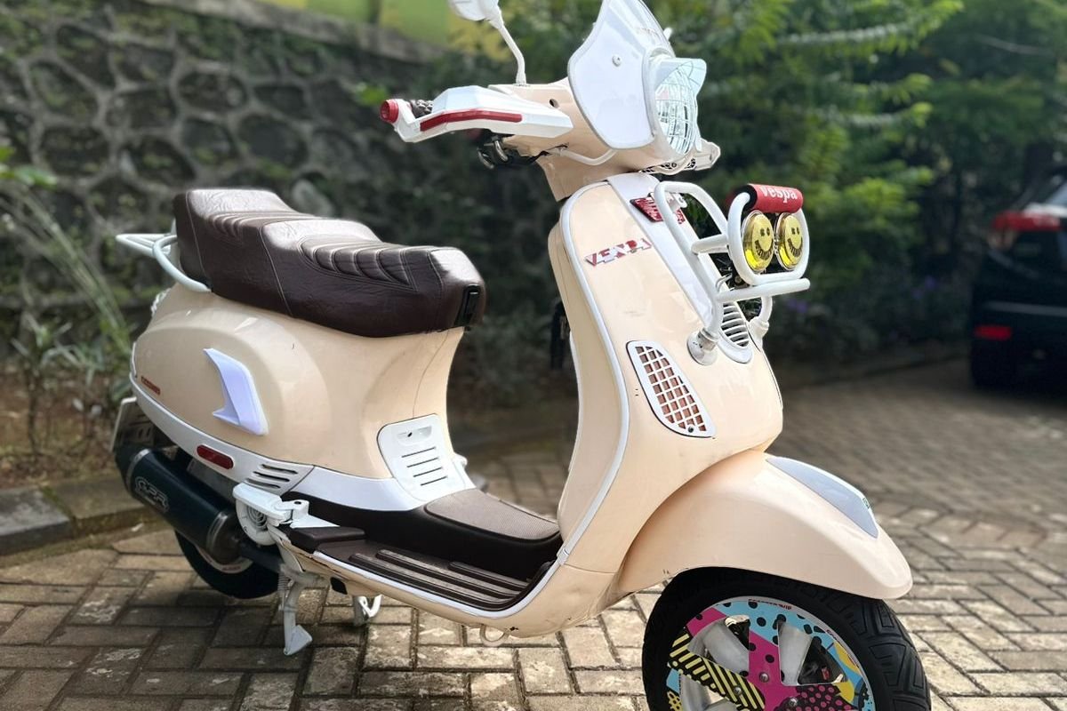 Vespa LX 150
