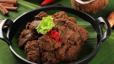 Resep Rendang: Sajian Klasik Makanan Khas Sumatera yang Terkenal dan Paling Rekomendasi