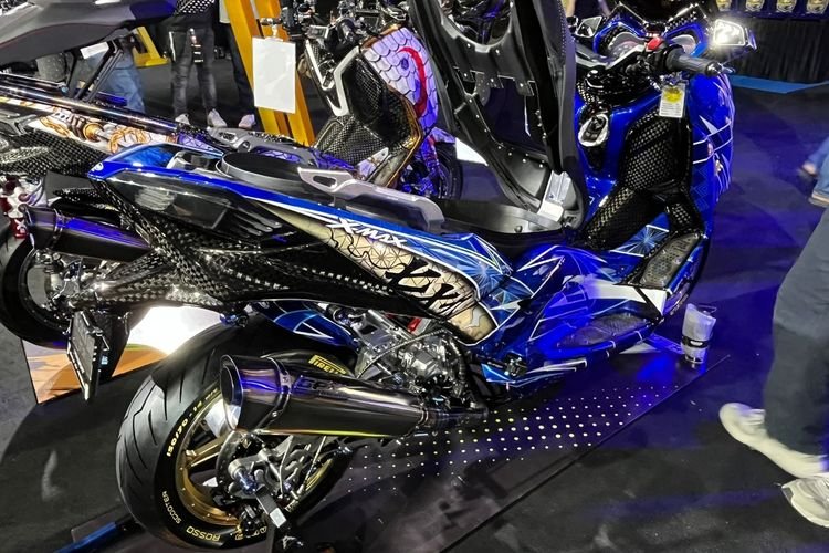 Yamaha XMAX