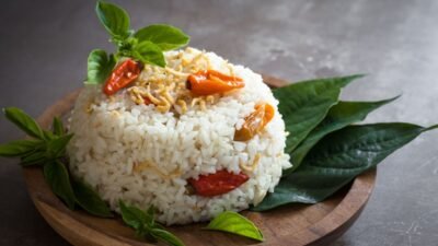 Resep Nasi Liwet Rice Cooker yang Pulen dan Gurih, Mudah untuk Menu Harian