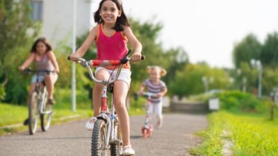 Kurangi Gadget Anak dengan Cara Tepat, Ini 5 Aktivitas Penggantinya