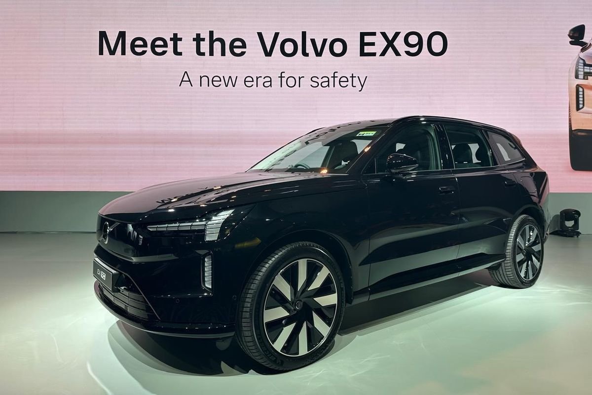Volvo EX90