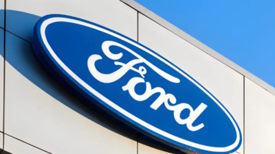 Ford Akui AI Tak Cukup, 350 Insinyur Senior Direkrut Kembali