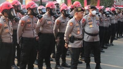 Anak Krakatau Siaga, Polri Kerahkan 299 Personel dan 10 K9 untuk Respons Darurat